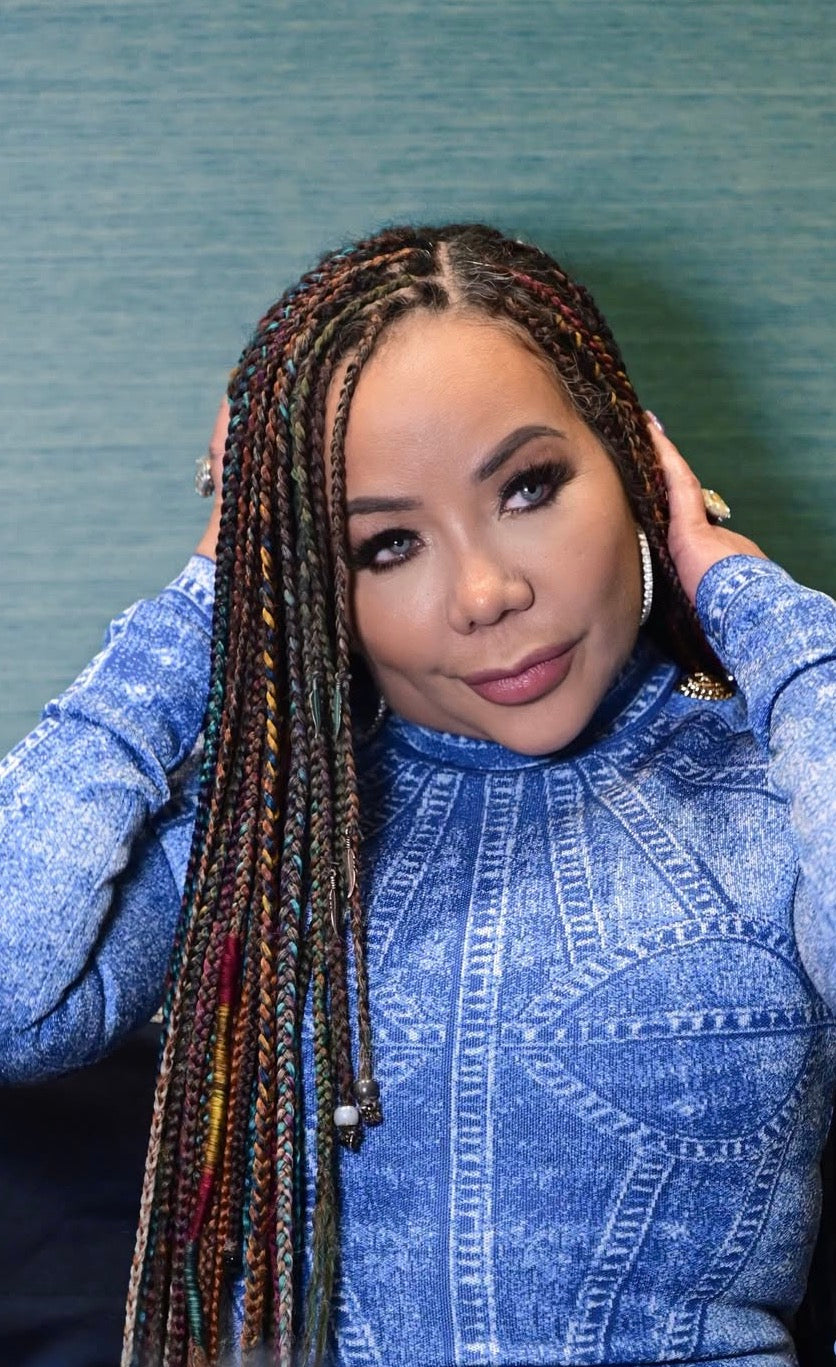 AdornMe box ( Tiny Harris)